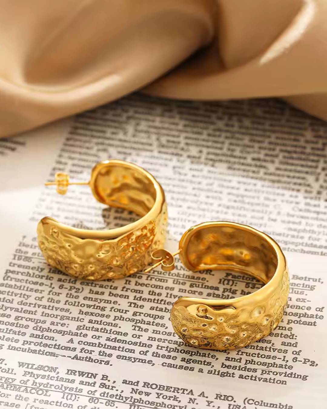 Dorati Earrings